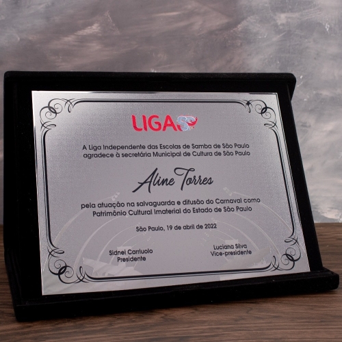 Placa de homenagem-PLC 001